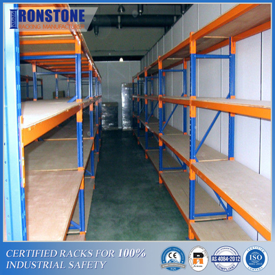 Estante de acero compatible versátil Warehouse del almacenamiento de los estantes con buen servicio
